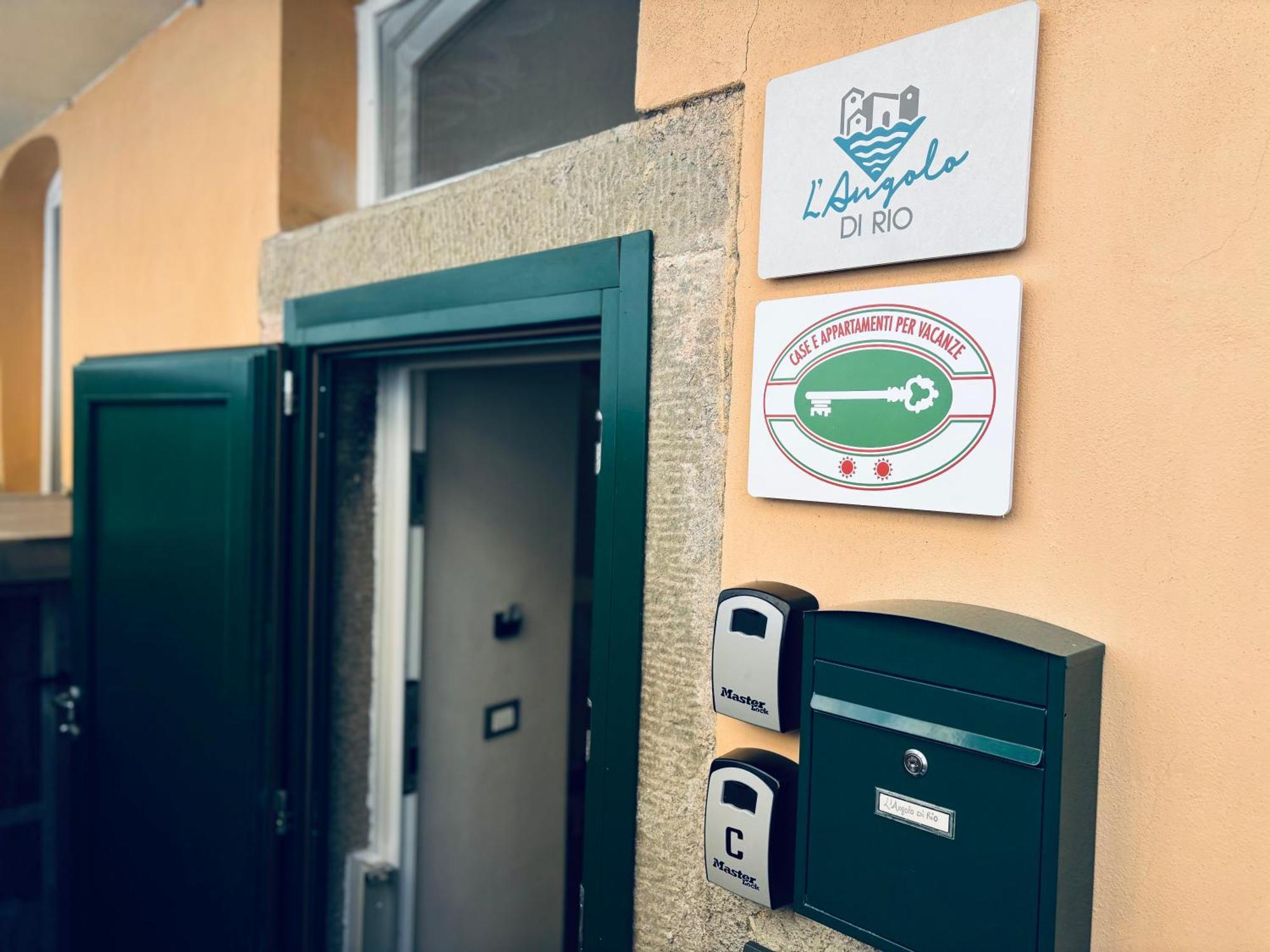 Angolo Segreto Di Riomaggiore, Senza Scale Perche La Fatica Non Deve Privarti Della Magia, Check In 24 Ore Su 24 Buitenkant foto